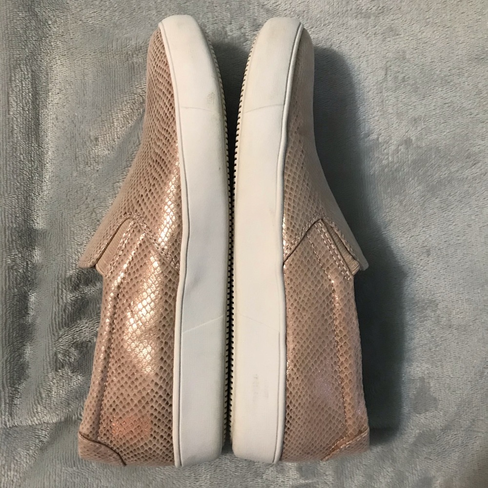 Rose Gold Naturalizer shoes